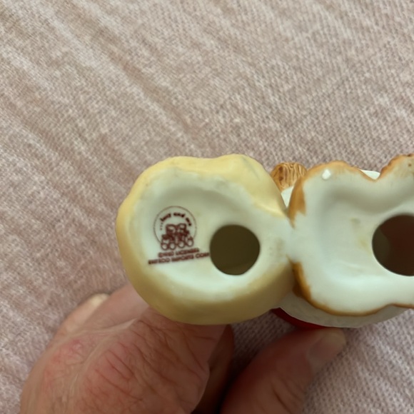 Vintage 80’s Lucy n Me Christmas Bear - Picture 3 of 3